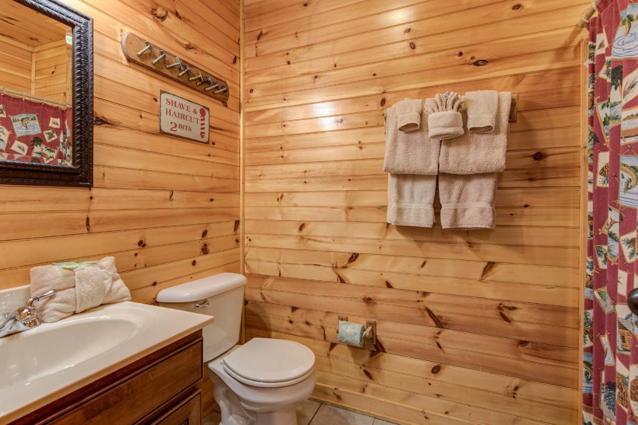 Hemlock Manor Villa Gatlinburg Bagian luar foto