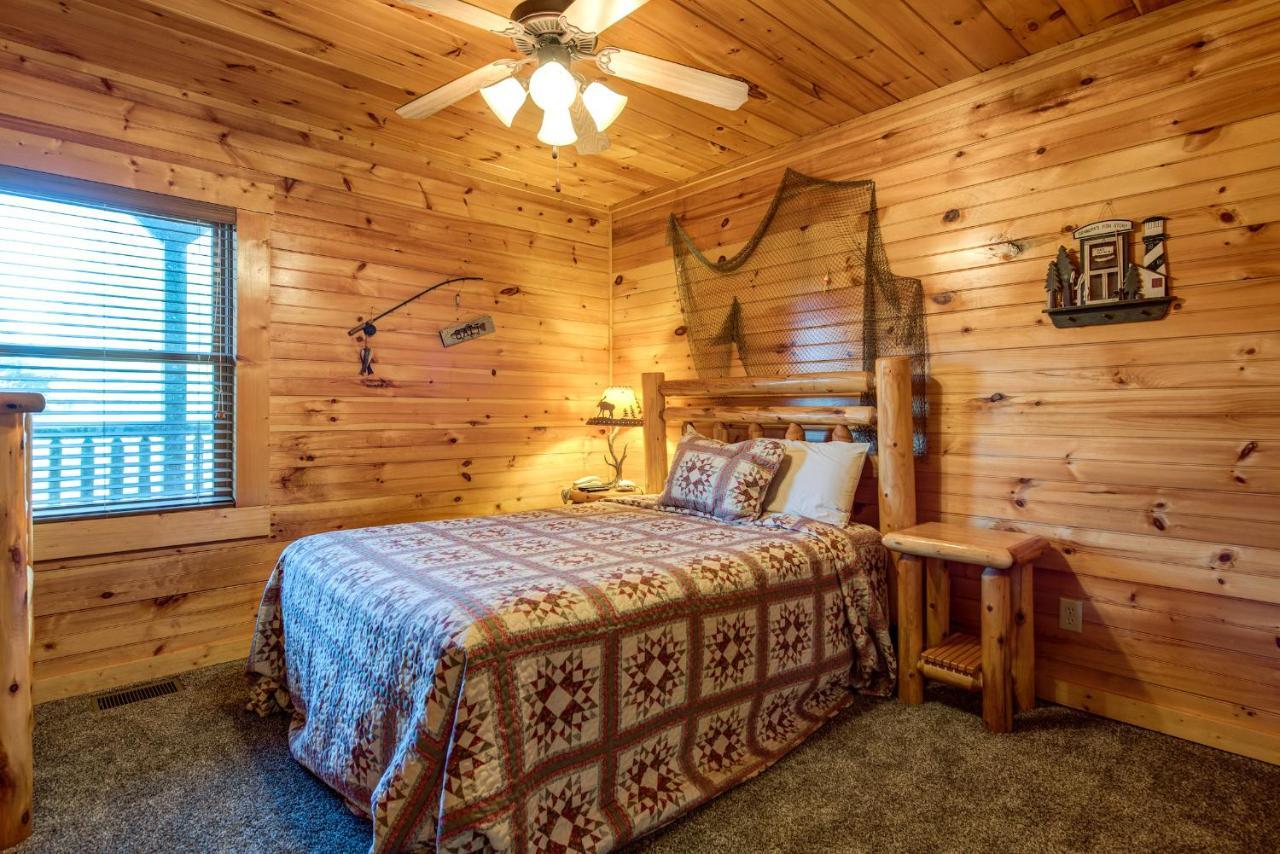 Hemlock Manor Villa Gatlinburg Bagian luar foto